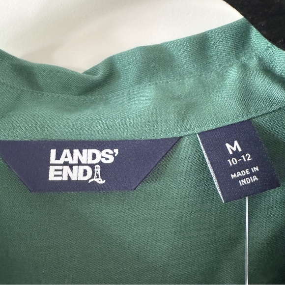 NWT Lands’ End Blouse Medium 10-12 Green Button Front Tunic Top $69 - Picture 4 of 7